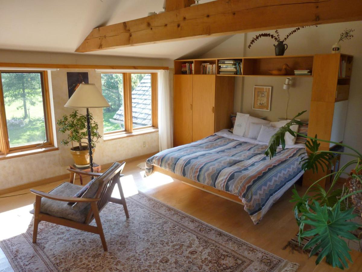 B&B Pinorama Сътън Екстериор снимка