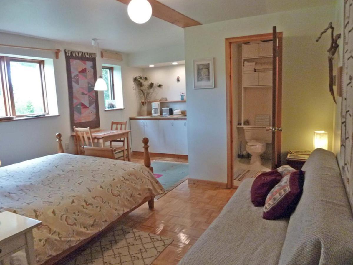 B&B Pinorama Сътън Екстериор снимка
