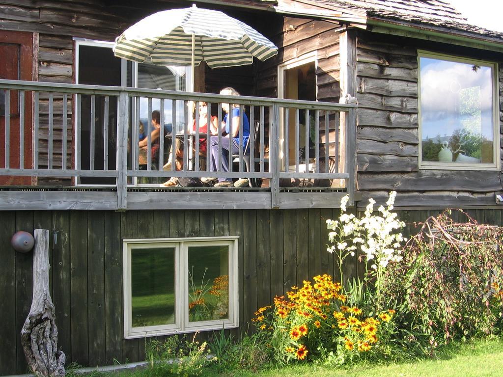B&B Pinorama Сътън Екстериор снимка