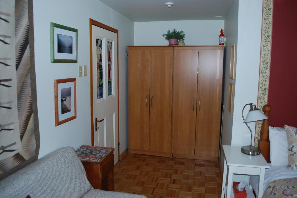 B&B Pinorama Сътън Стая снимка